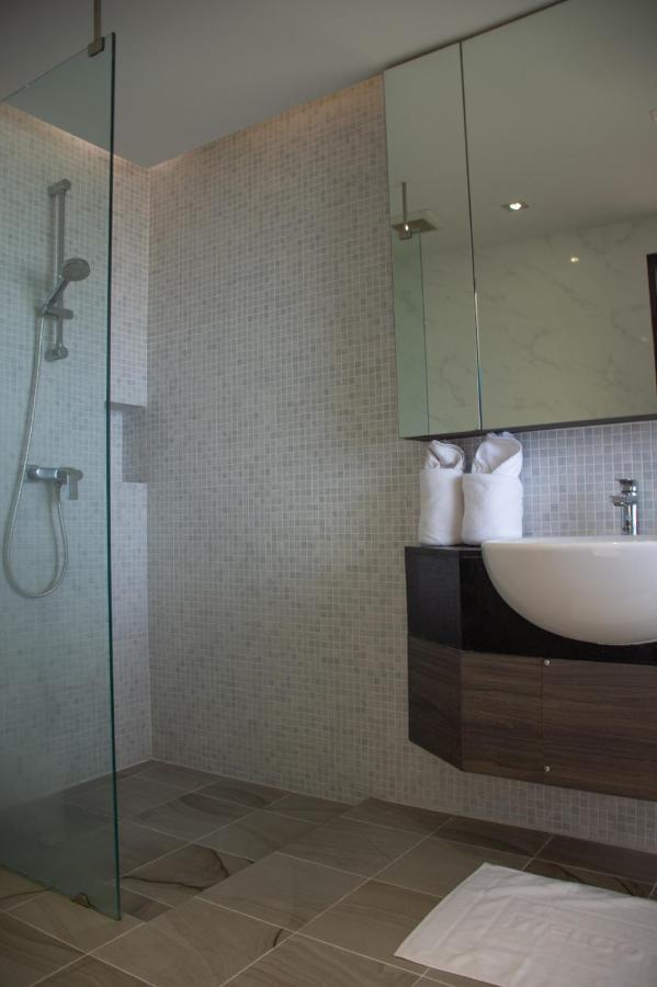 Santosa Detox Retreat Otel Phuket Dış mekan fotoğraf